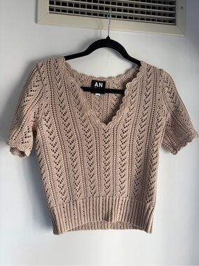 Alp N Rock Cream Open-Stitch Scallop Neck Sweater - XS